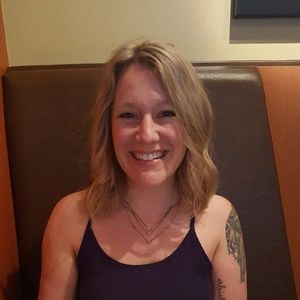 Meet your Posher, Breanna